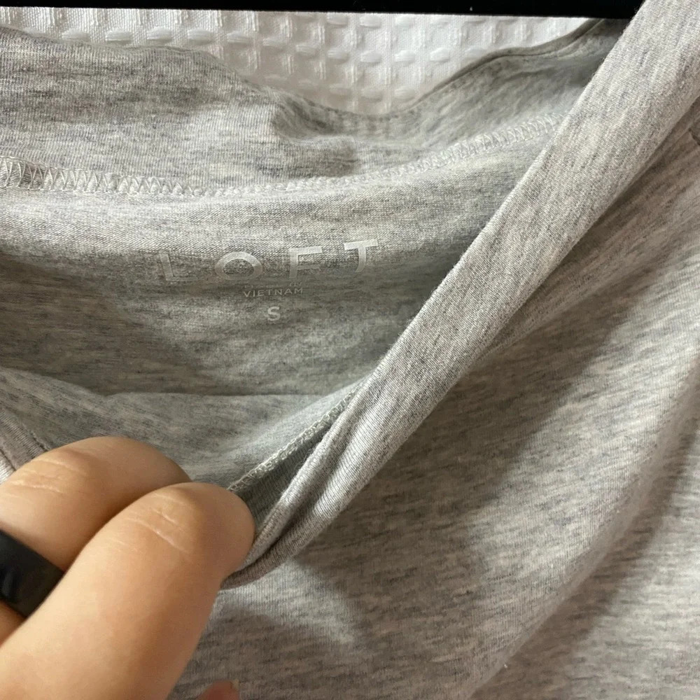 NWOT LOFT Off the Shoulder Knit Top - Picture 3 of 5